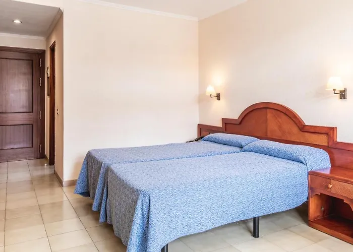 Be Smart Florida Plaza Apartmán *